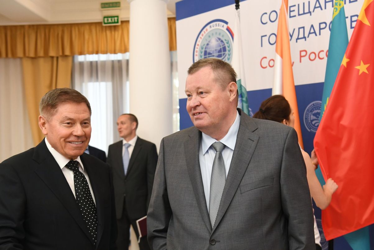 Chief Justice of the Supreme Court of Russia Vyacheslav Lebedev, left, and Presidential Plenipotentiary Envoy to the Southern Federal District - former Justice Minister Vladimir Ustinov at the 14th Meeting of Supreme Court Chief Justices of the Shanghai Cooperation Organisation (SCO) Member States