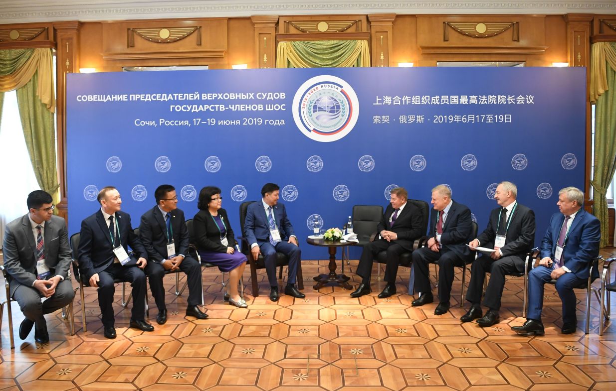 Chief Justice of the Supreme Court of Kazakhstan Zhakip Asanov (fifth from the left) and Chief Justice of the Supreme Court of Russia Vyacheslav Lebedev (fourth from the right) at a meeting of Supreme Court Chief Justices of the Shanghai Cooperation Organisation (SCO) member states in Sochi