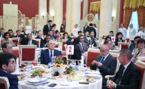 俄罗斯最高法院在索契举行的上合组织成员国最高法院院长会议期间举行的欢迎宴会