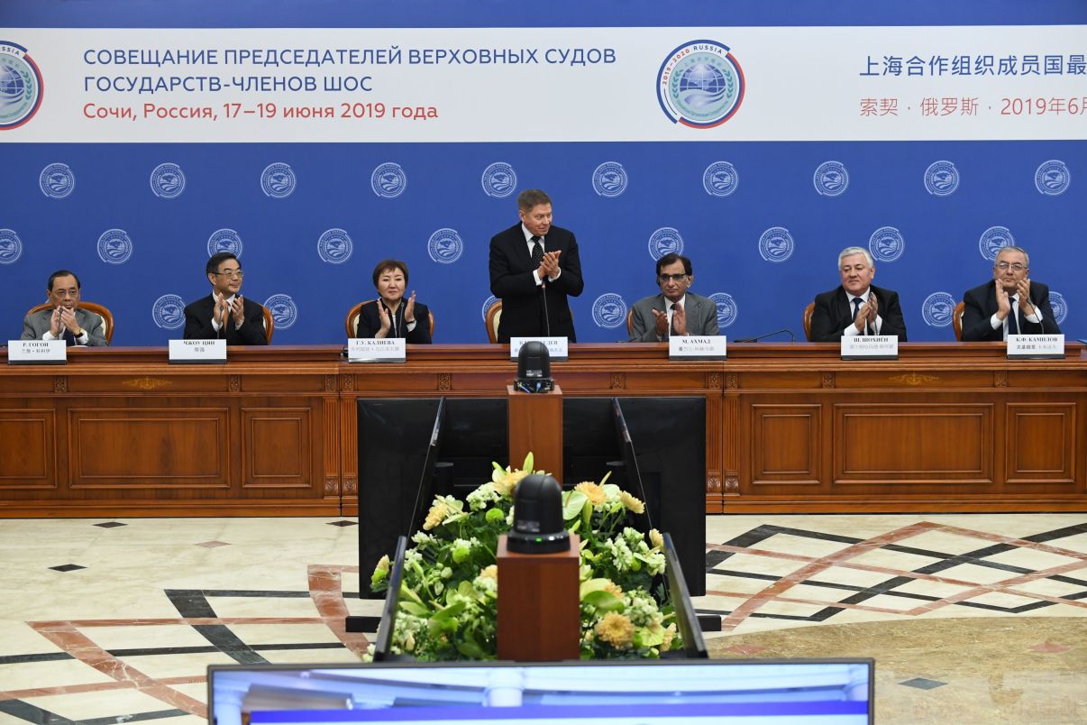 The 14th Meeting of Supreme Court Chief Justices of the Shanghai Cooperation Organisation (SCO) Member States. From left: Chief Justice of the Supreme Court of India Ranjan Gogoi, Chief Justice and President of the Supreme People’s Court of China Zhou Qiang, Chief Justice of the Supreme Court of Kyrgyzstan Gulbara Kaliyeva, Chief Justice of the Supreme Court of Russia Vyacheslav Lebedev, Judge of the Supreme Court of Pakistan Manzoor Ahmad Malik, Chief Justice of the Supreme Court of Tajikistan Shermuhammad Shokhiyon and Chief Justice of the Supreme Court of Uzbekistan Kozimjan Kamilov.